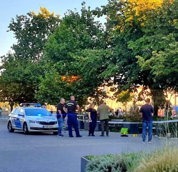 Hajléktalanok verekedtek össze a Batthyány téren, vér is folyt