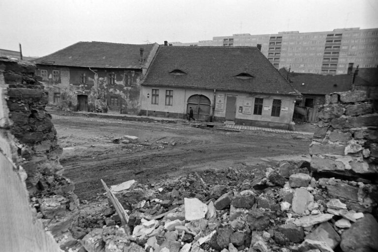 Elveszve a krúdyzmus tengerében – Márai a rajongó