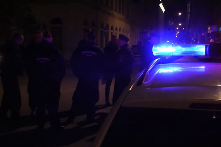 Drogosokat vittek el a Donáti utcából